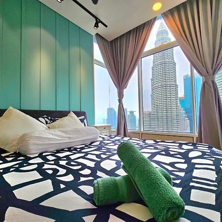 Sky Suites Klcc At Kuala Lumpur Exterior photo