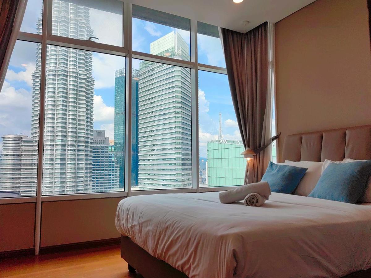 Sky Suites Klcc At Kuala Lumpur Exterior photo