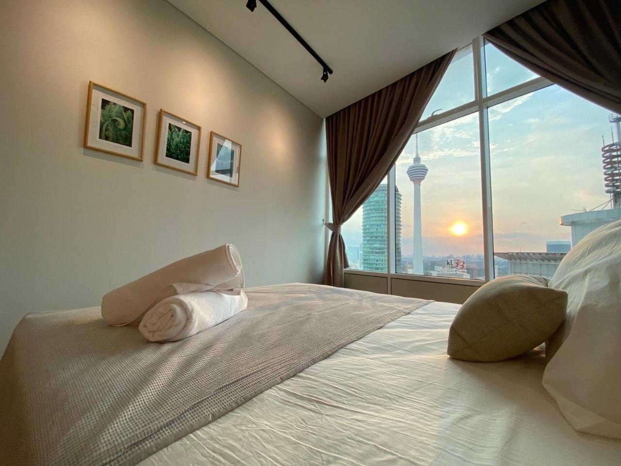 Sky Suites Klcc At Kuala Lumpur Exterior photo