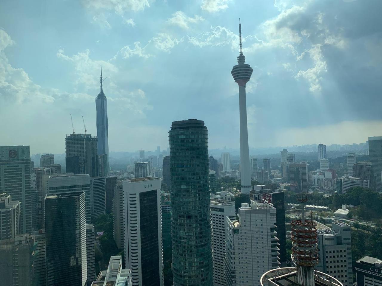 Sky Suites Klcc At Kuala Lumpur Exterior photo