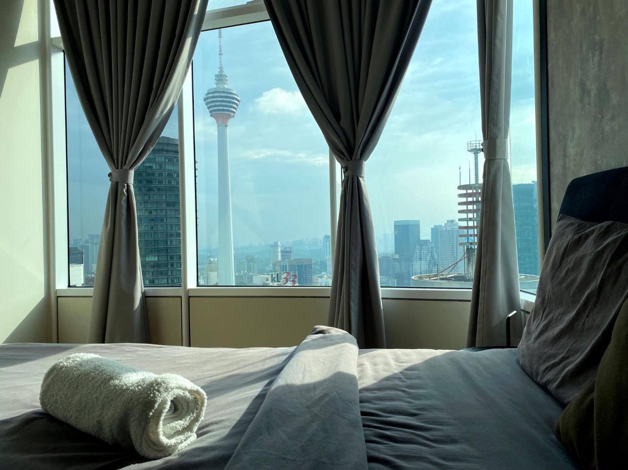 Sky Suites Klcc At Kuala Lumpur Exterior photo