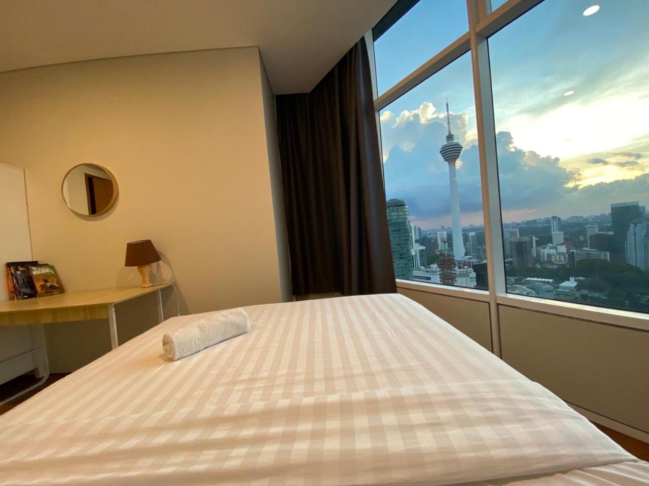 Sky Suites Klcc At Kuala Lumpur Exterior photo