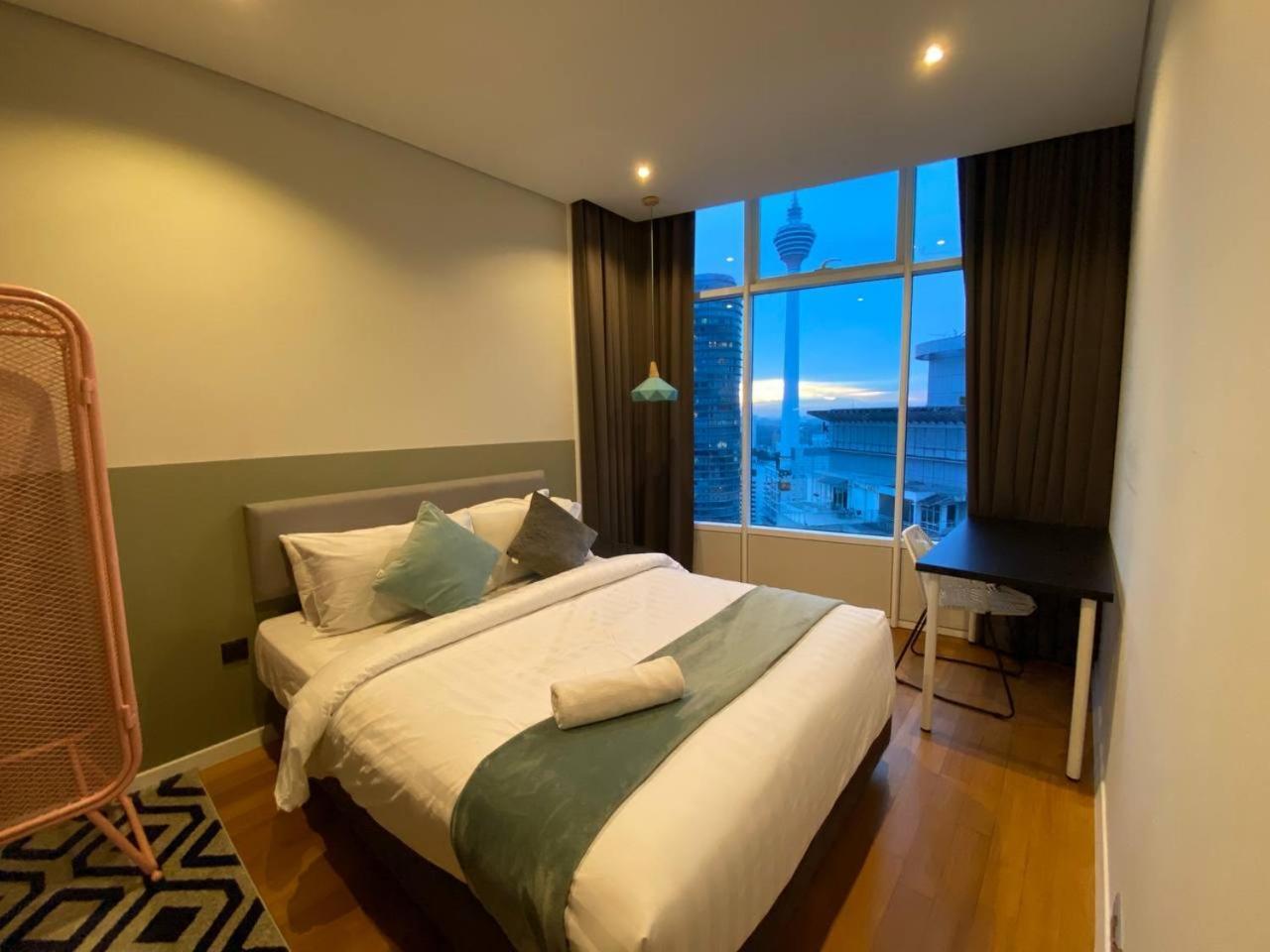 Sky Suites Klcc At Kuala Lumpur Exterior photo