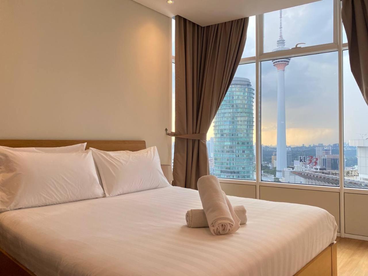 Sky Suites Klcc At Kuala Lumpur Exterior photo